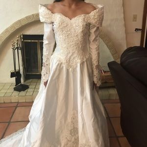 1990’s Vintage Wedding Dress